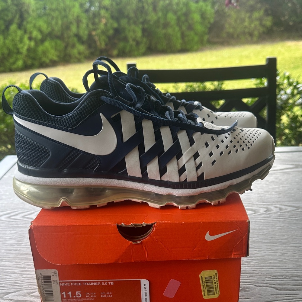 Nike Free Trainer 5.0 TB White and Navy Sneakers - Picture 2 of 5